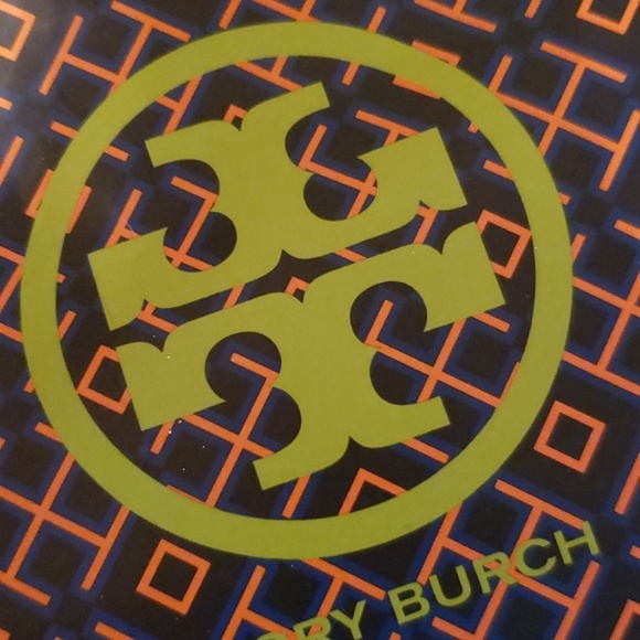 Tory Burch paper bag - Picture 3 of 8